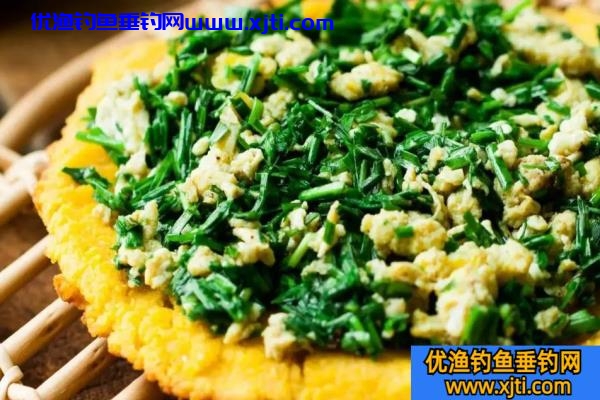 夏季钓草鱼用什么饵料最好（钓草鱼最简单的自制爆护饵料）